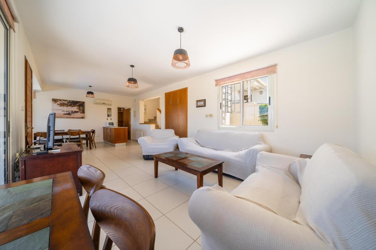 Atlantica 4 Bedroom Villa Near The Beach Protaras Esterno foto