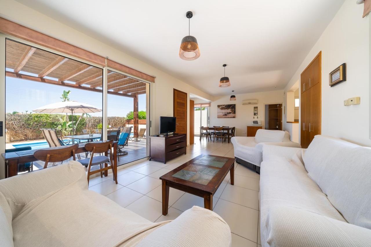 Atlantica 4 Bedroom Villa Near The Beach Protaras Esterno foto