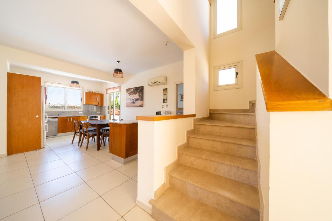 Atlantica 4 Bedroom Villa Near The Beach Protaras Esterno foto