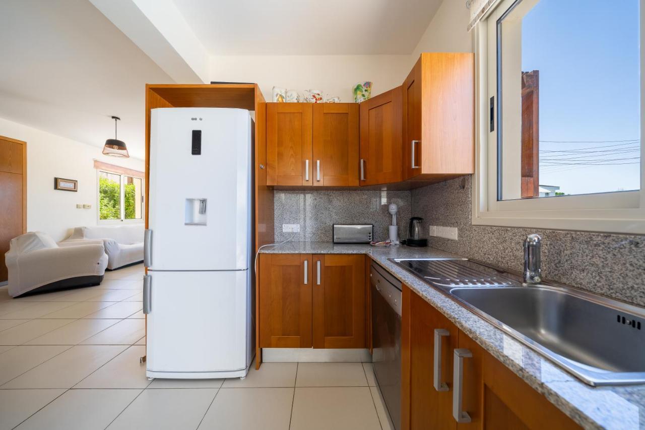 Atlantica 4 Bedroom Villa Near The Beach Protaras Esterno foto